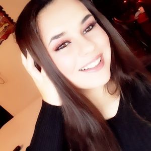 Meet your Posher, Leeanne